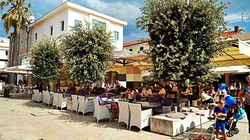 Malik'S Place Novalja Ngoại thất bức ảnh